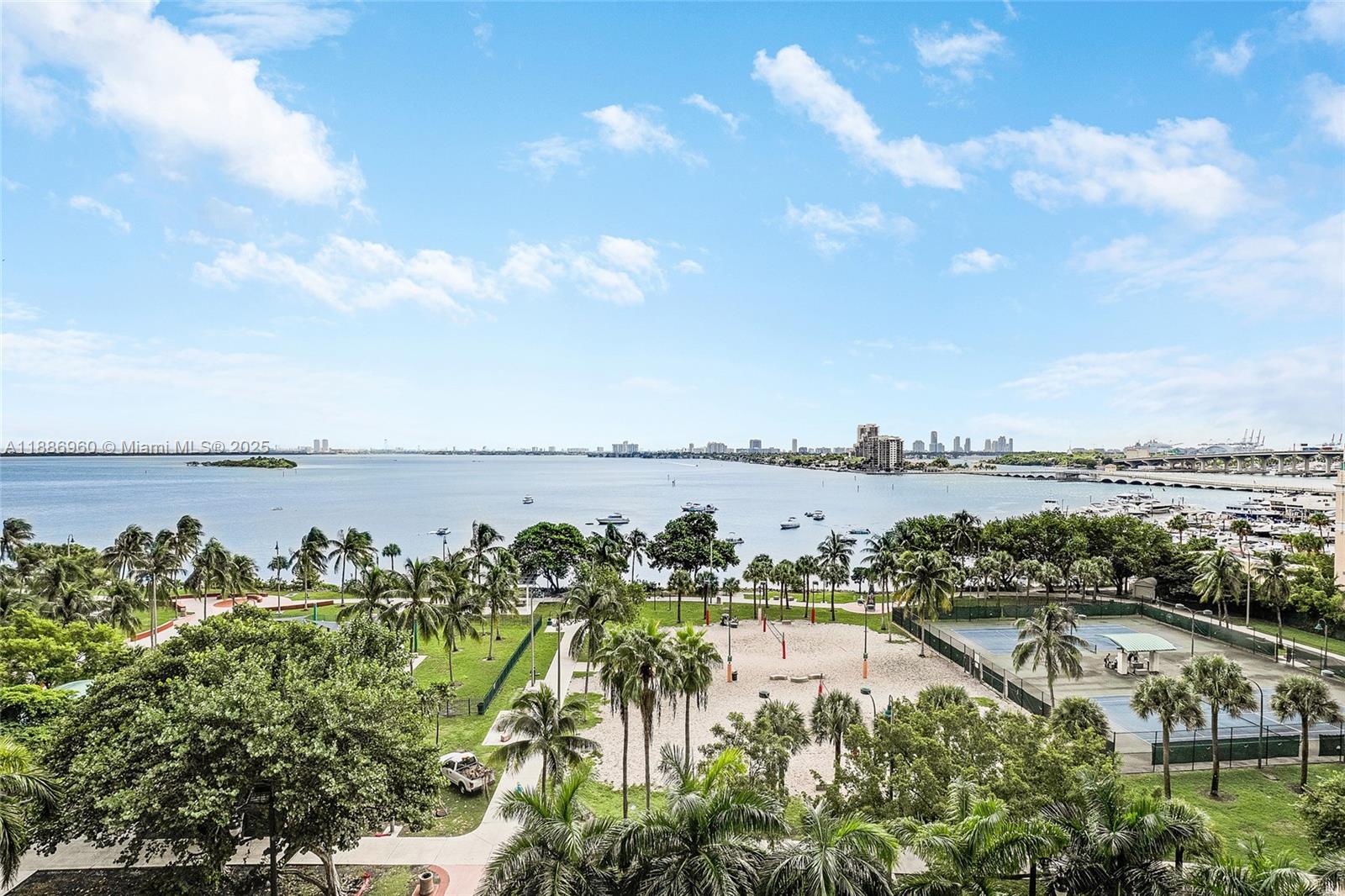 488 NE 18th St #704, Miami FL 33132