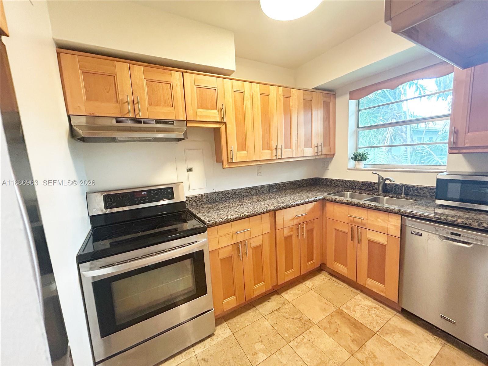 7865 SW 57th Ave #47C, Miami FL 33143