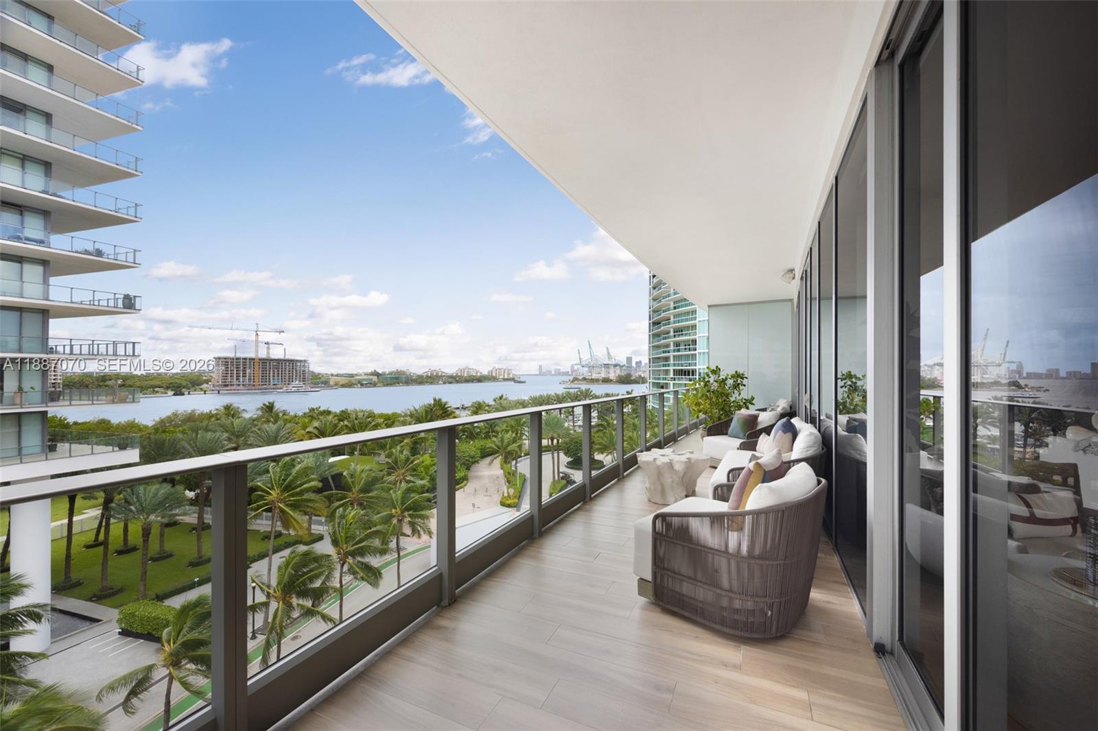 801 S Pointe Dr #PH602, Miami Beach FL 33139