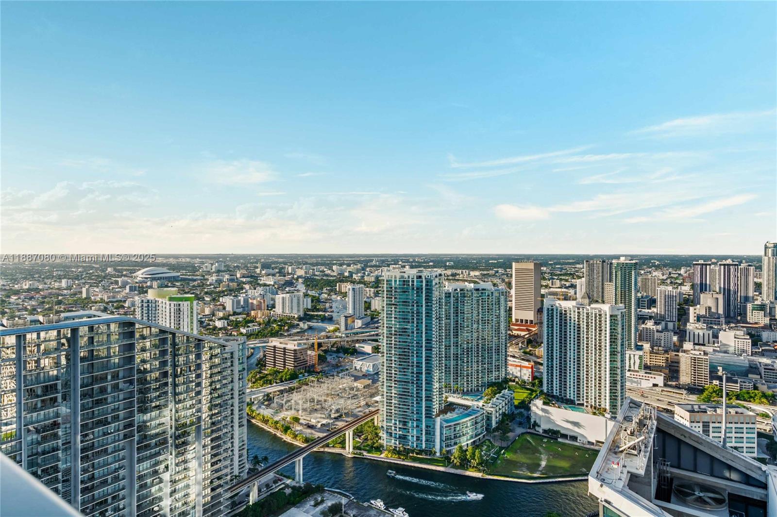 801 S Miami Ave #PH5704, Miami FL 33130