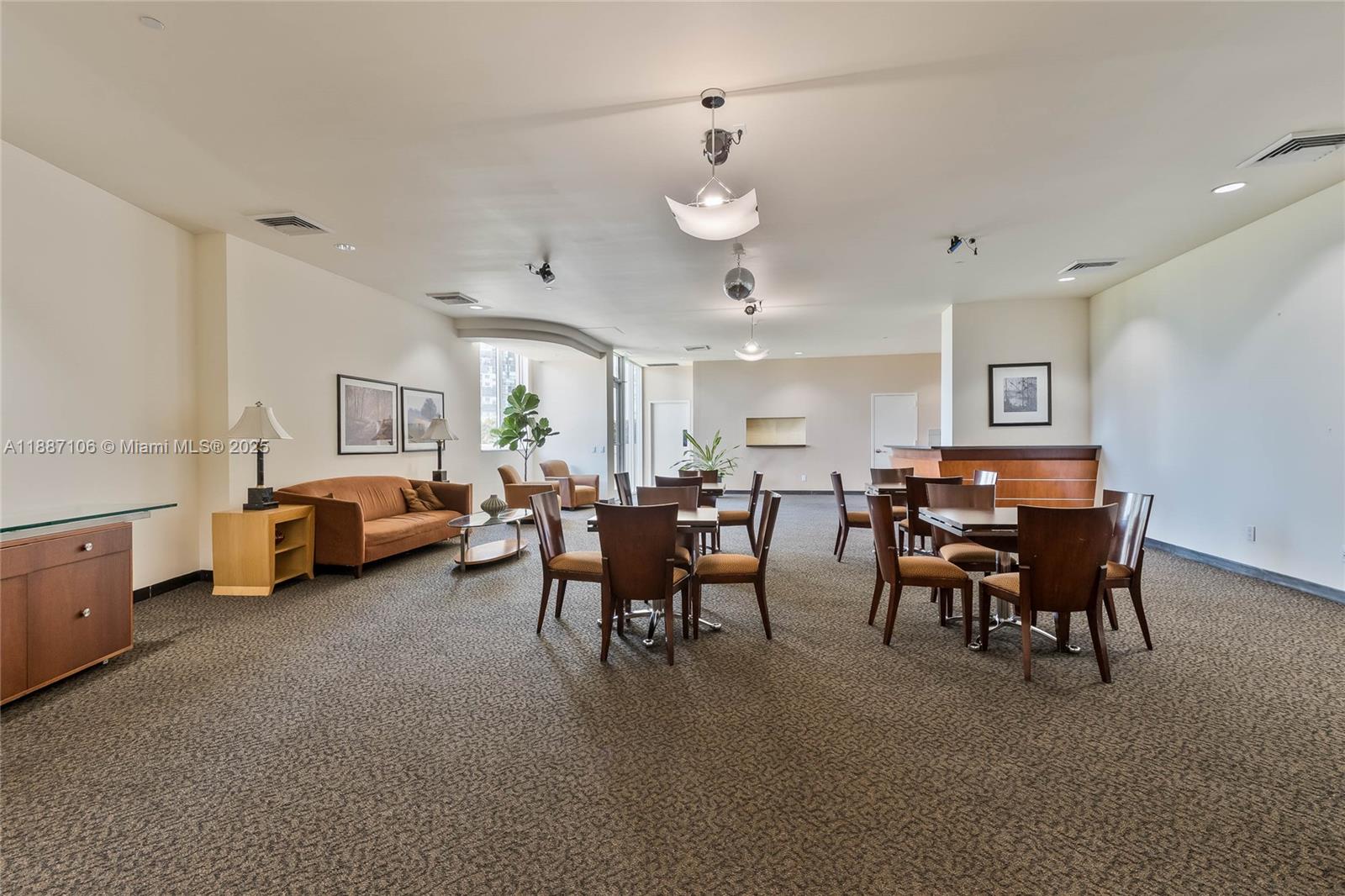 2475 Brickell Ave #2702, Miami FL 33129