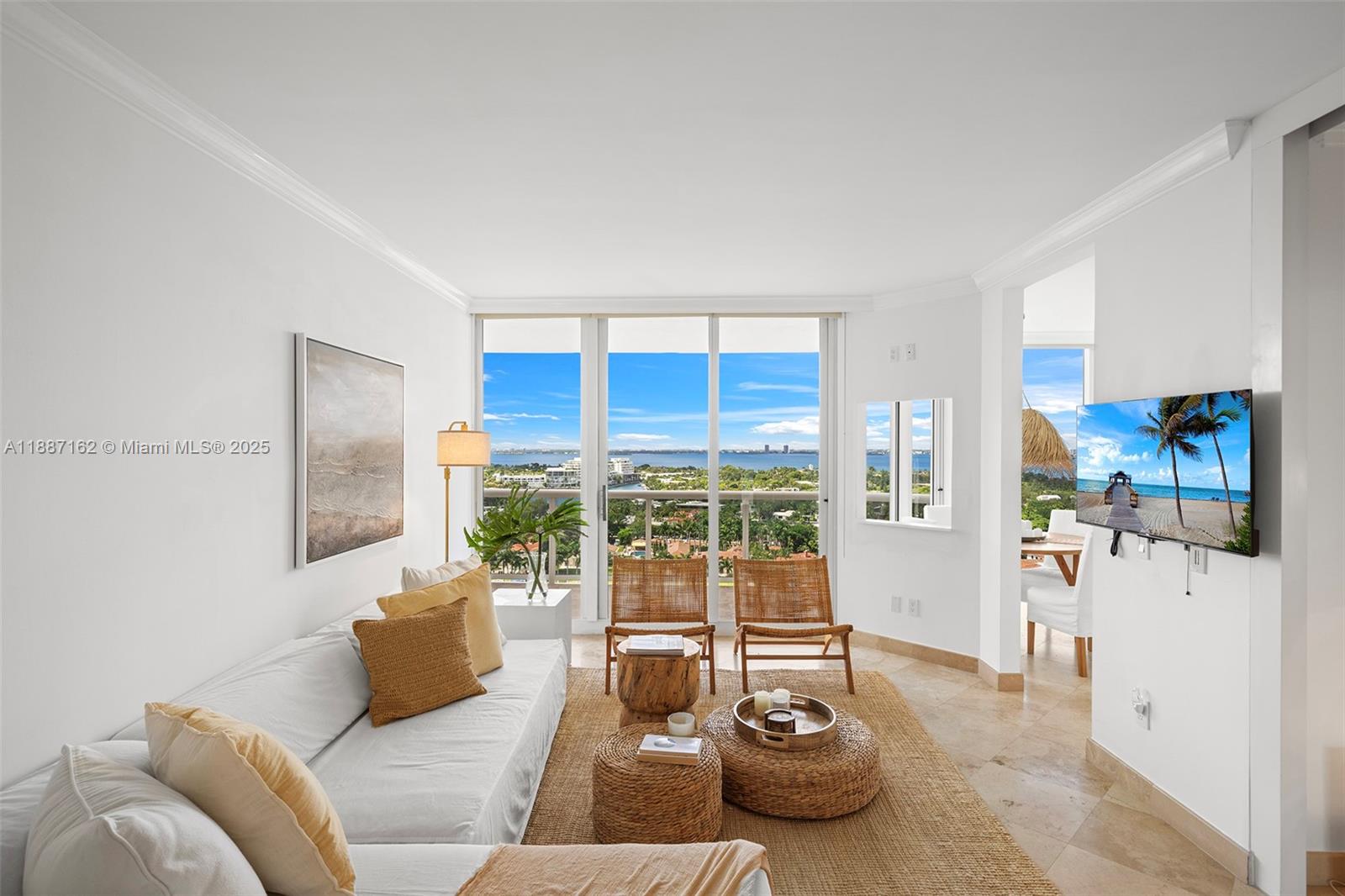 4779 Collins Ave #2006, Miami Beach FL 33140