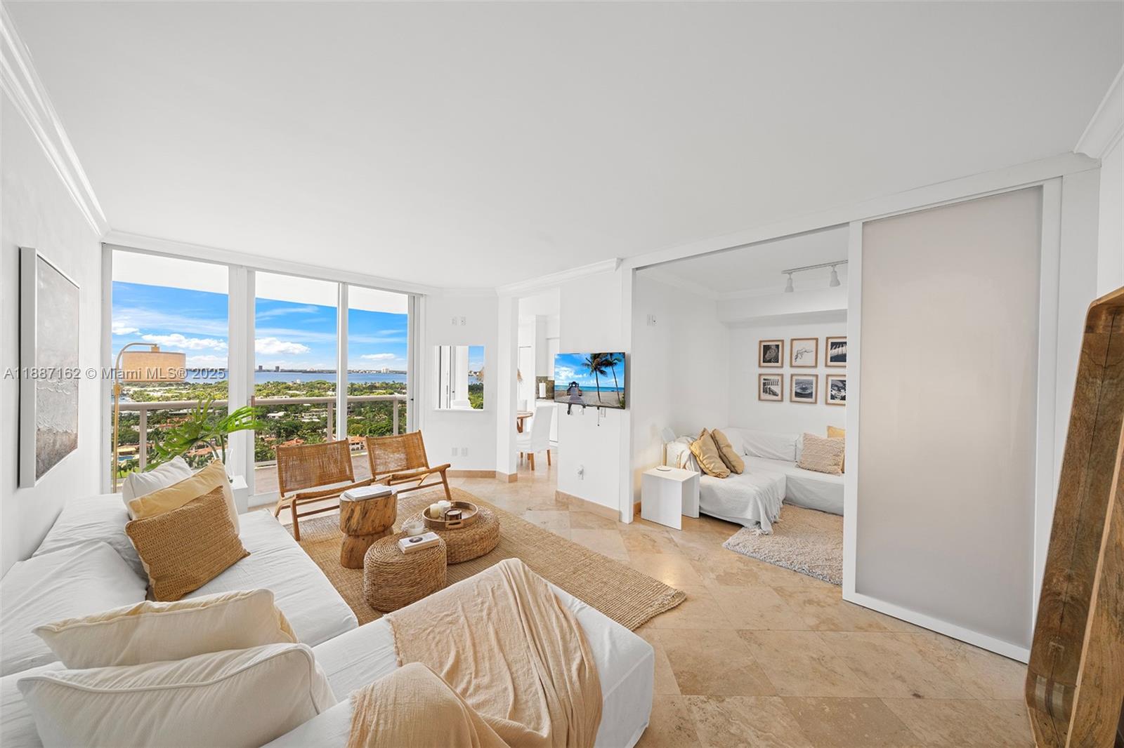 4779 Collins Ave #2006, Miami Beach FL 33140
