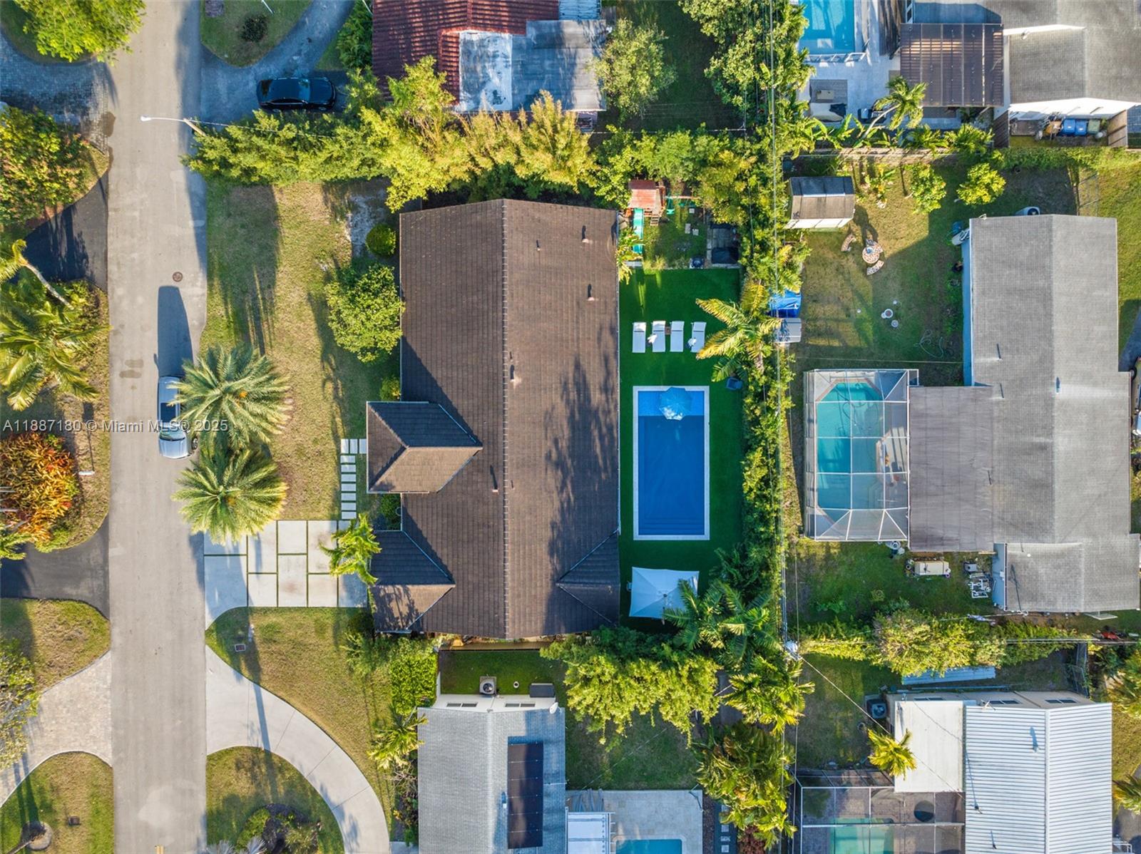 6420 SW 63rd Ter, South Miami FL 33143