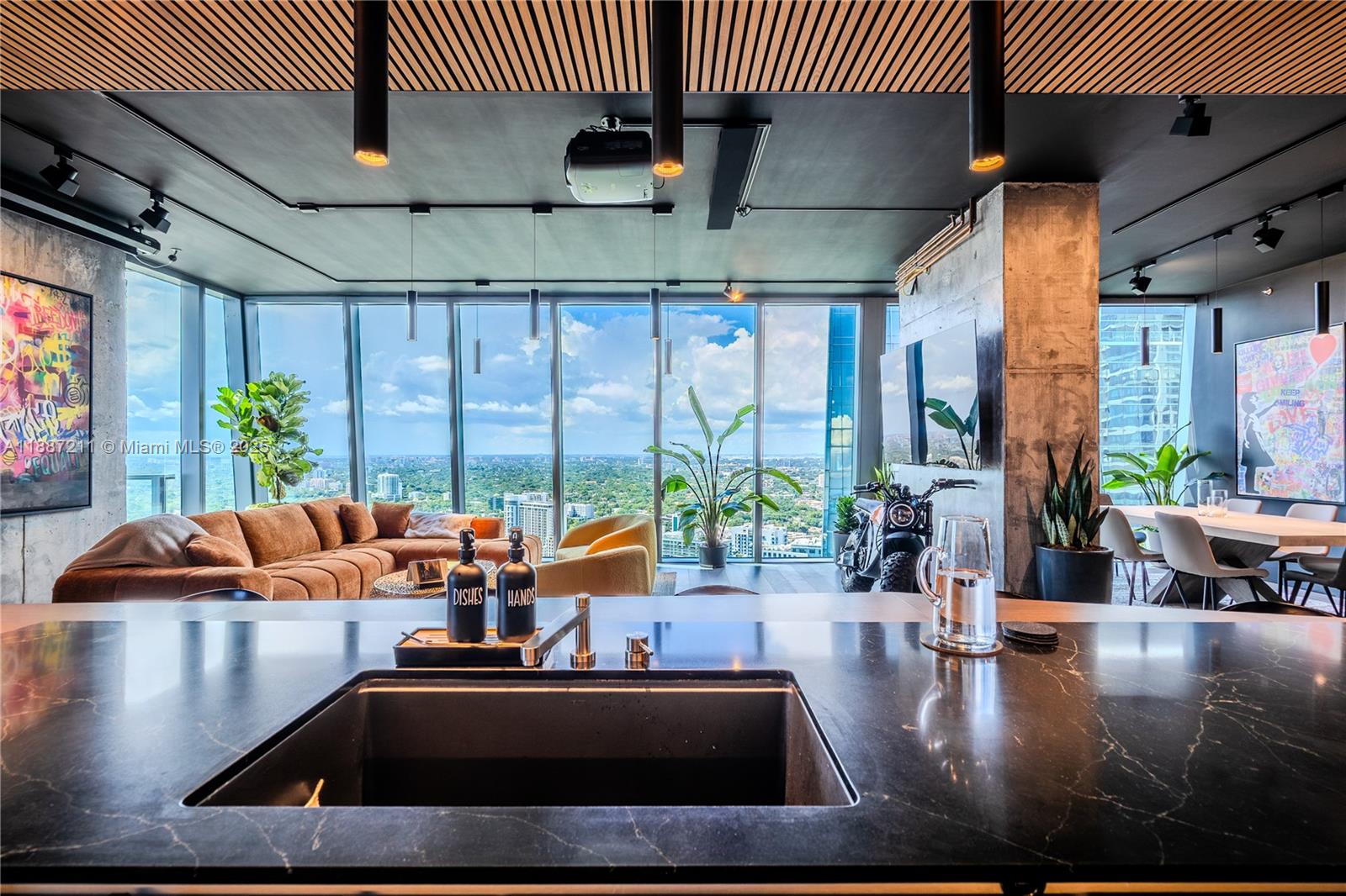 1451 Brickell Ave #3903, Miami FL 33131