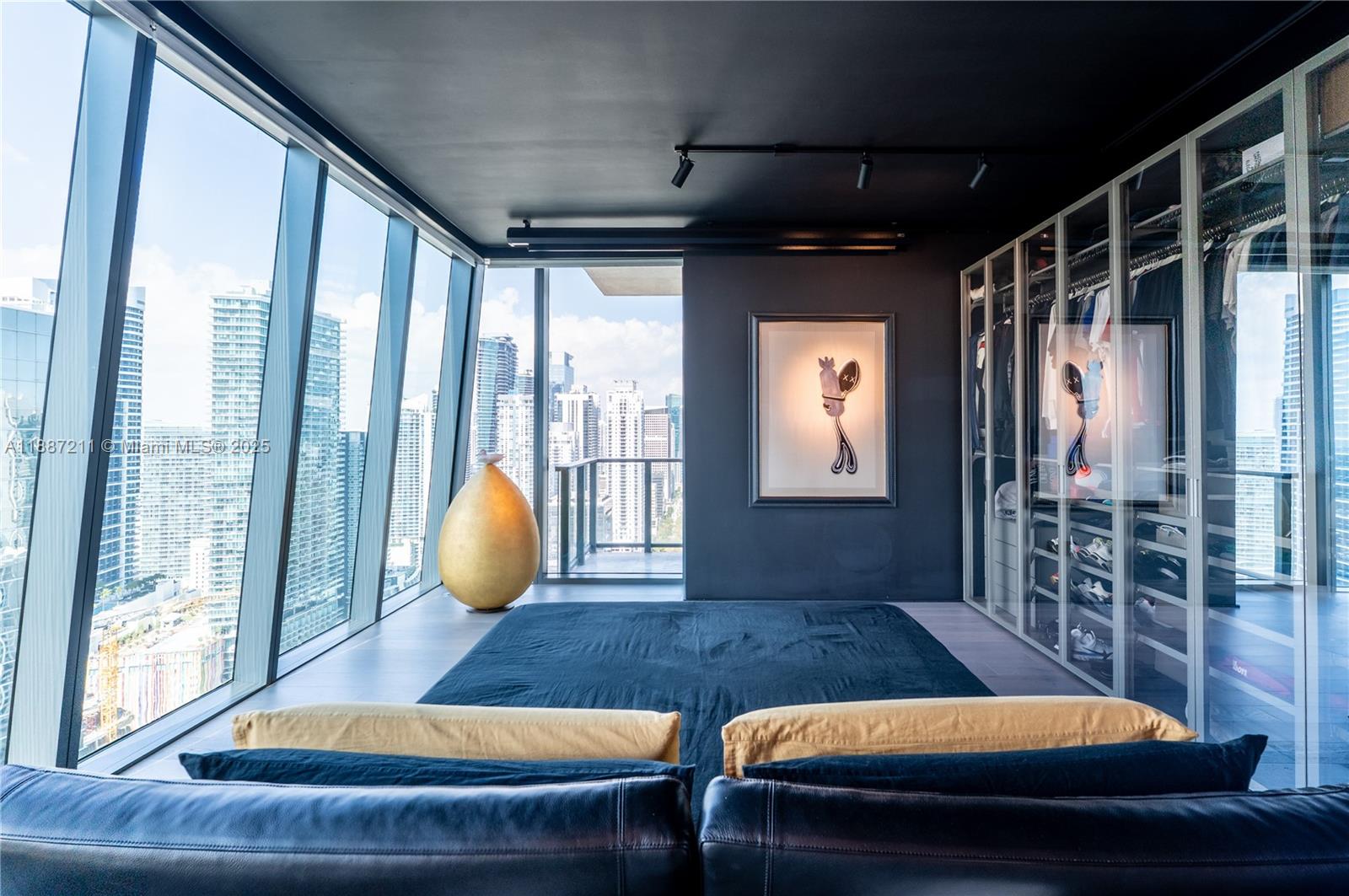 1451 Brickell Ave #3903, Miami FL 33131