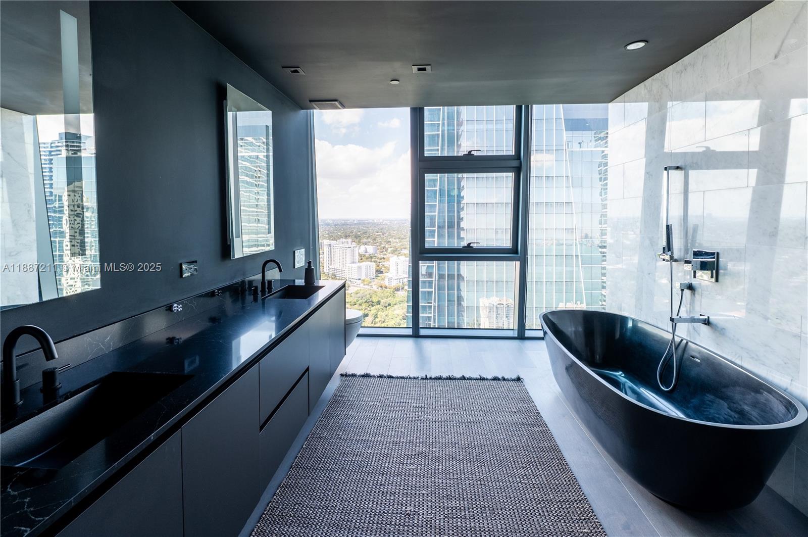 1451 Brickell Ave #3903, Miami FL 33131