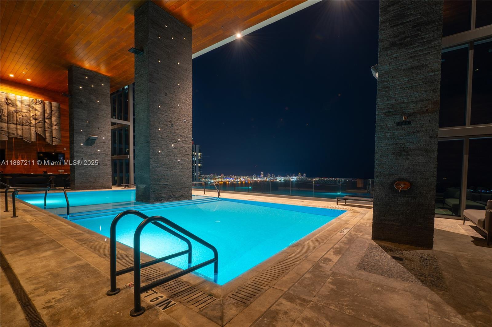 1451 Brickell Ave #3903, Miami FL 33131