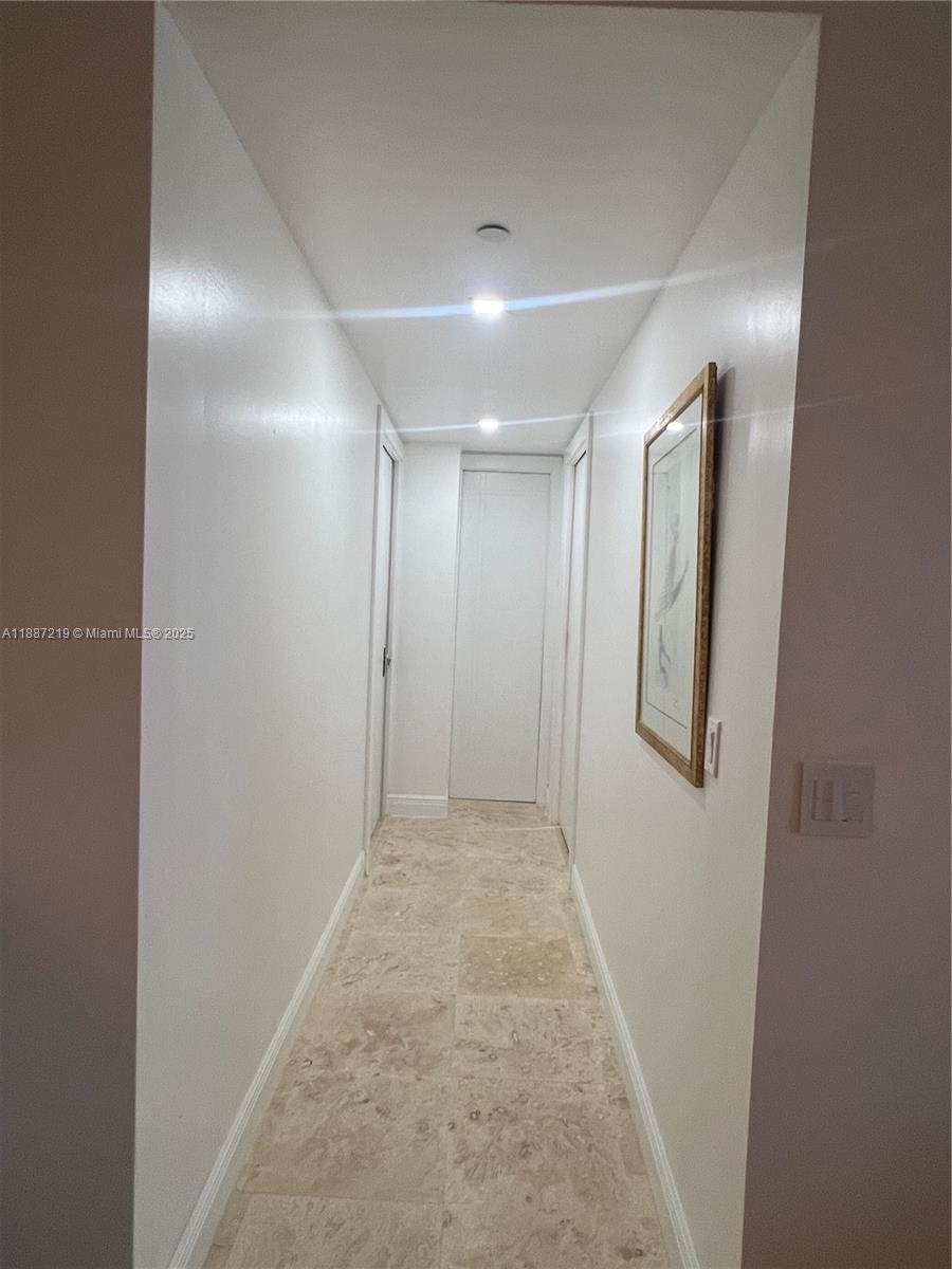 6917 Collins Ave #PH09, Miami Beach FL 33141
