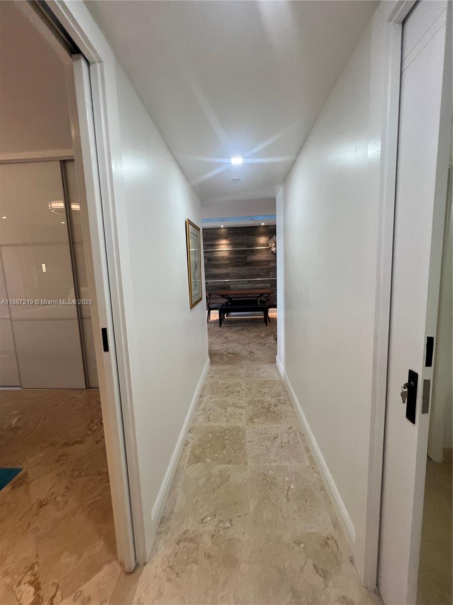 6917 Collins Ave #PH09, Miami Beach FL 33141