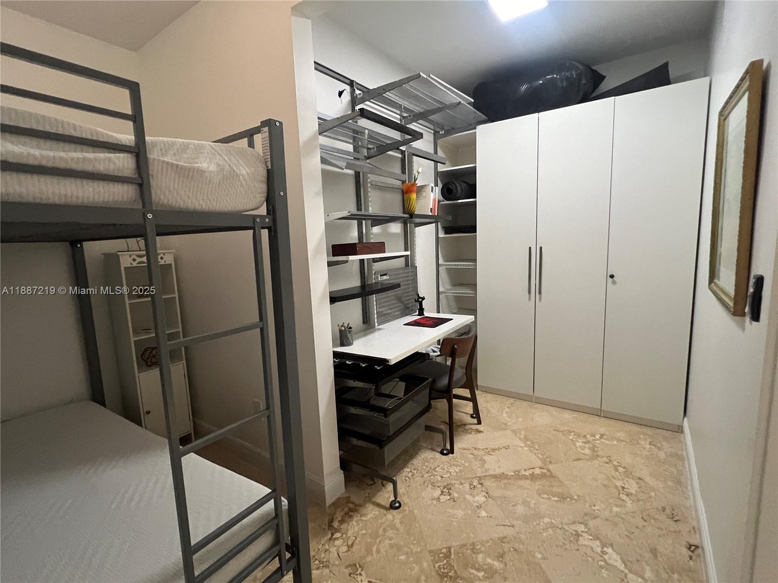 6917 Collins Ave #PH09, Miami Beach FL 33141