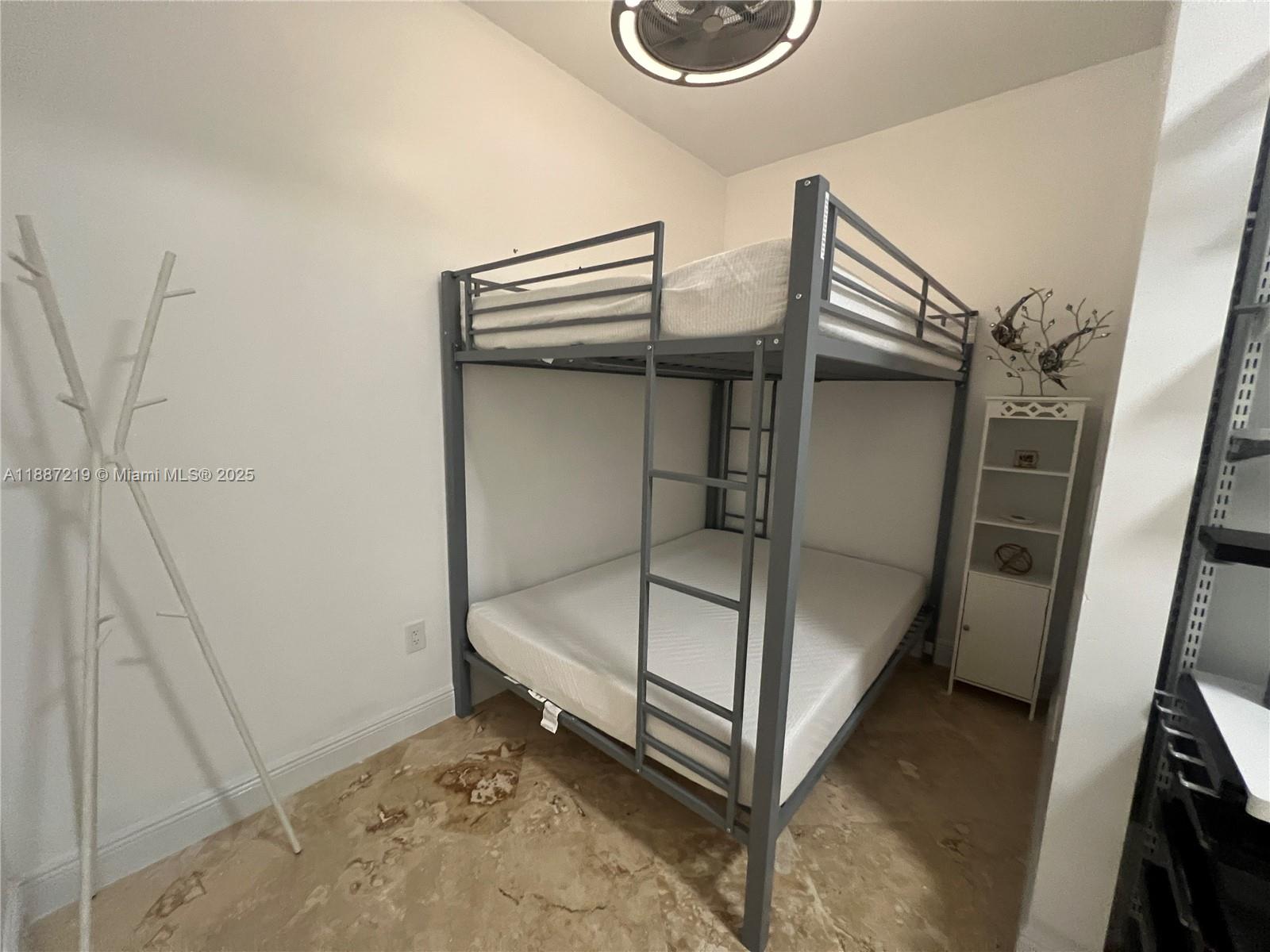 6917 Collins Ave #PH09, Miami Beach FL 33141