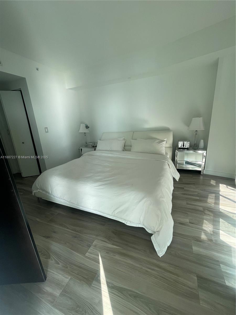 1300 S Miami Ave #3203, Miami FL 33130