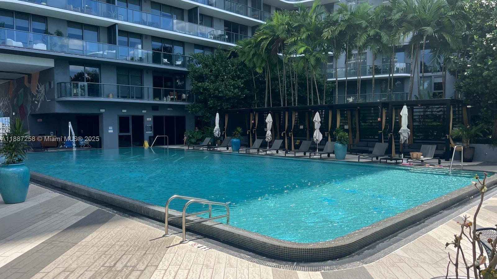 121 NE 34th St #2910, Miami FL 33137