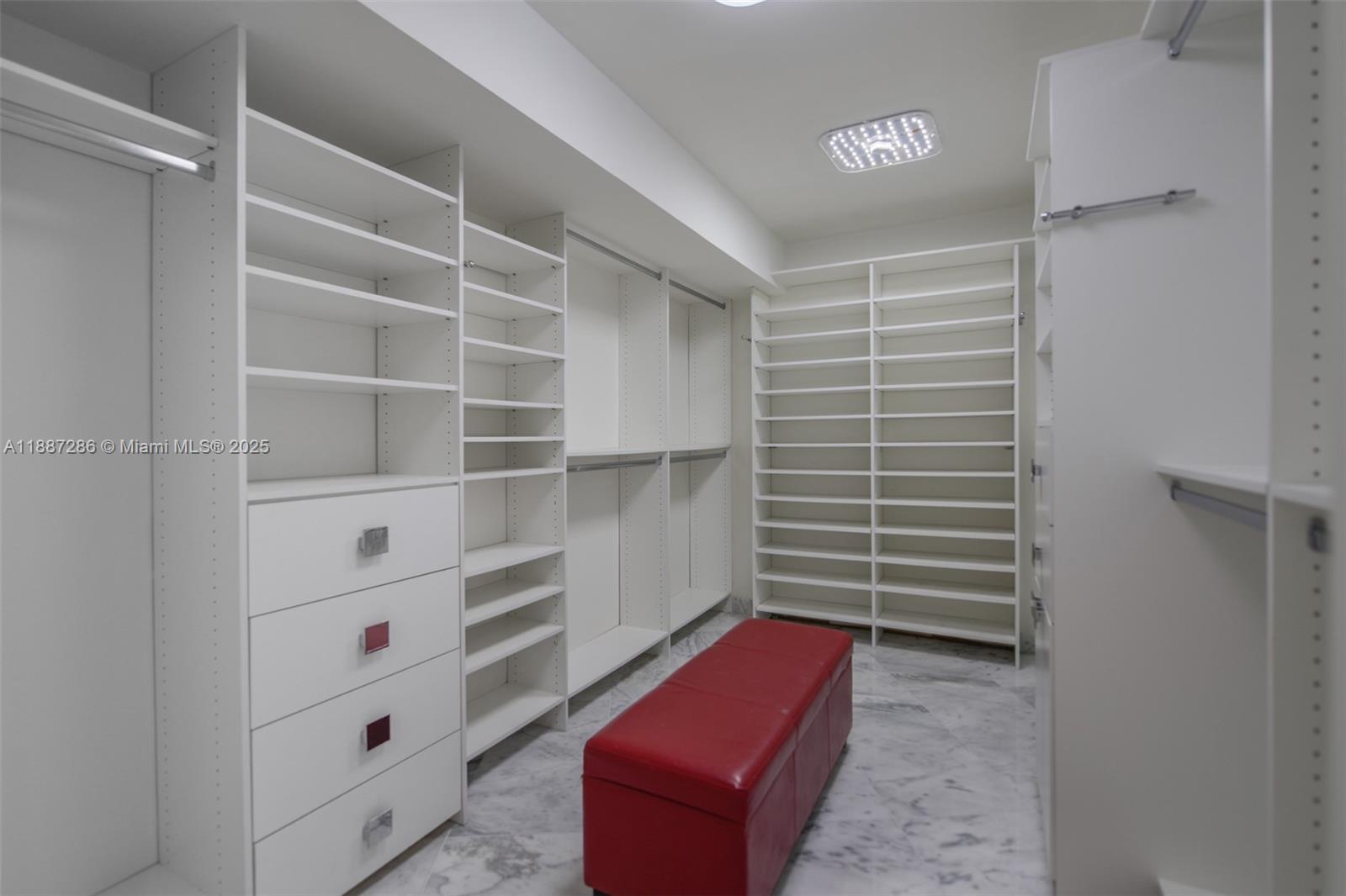 19195 Mystic Pointe Dr #2707, Aventura FL 33180