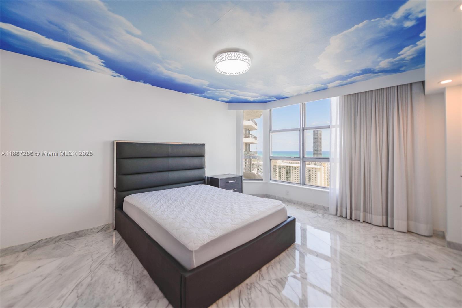 19195 Mystic Pointe Dr #2707, Aventura FL 33180