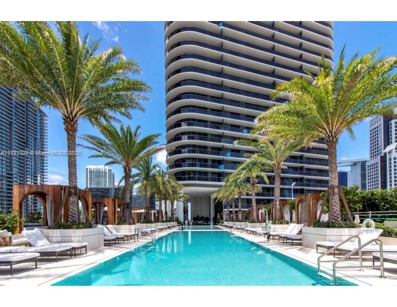 801 S Miami Ave #4406, Miami FL 33130