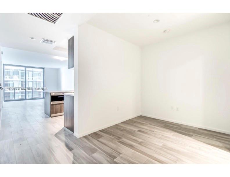 801 S Miami Ave #4406, Miami FL 33130