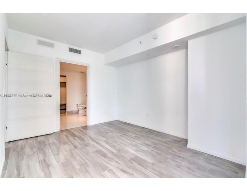 801 S Miami Ave #4406, Miami FL 33130