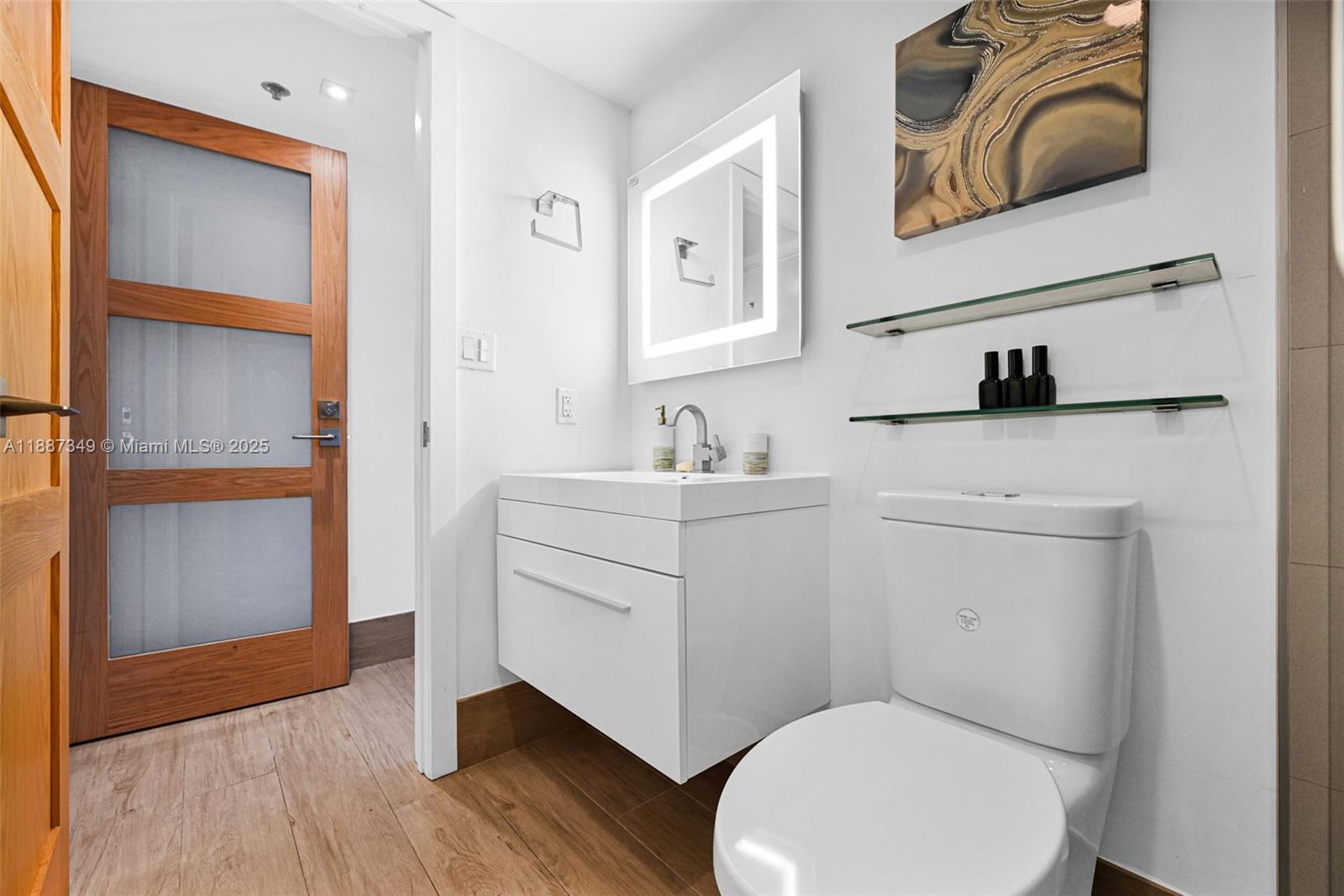 1627 Brickell Ave #2507, Miami FL 33129