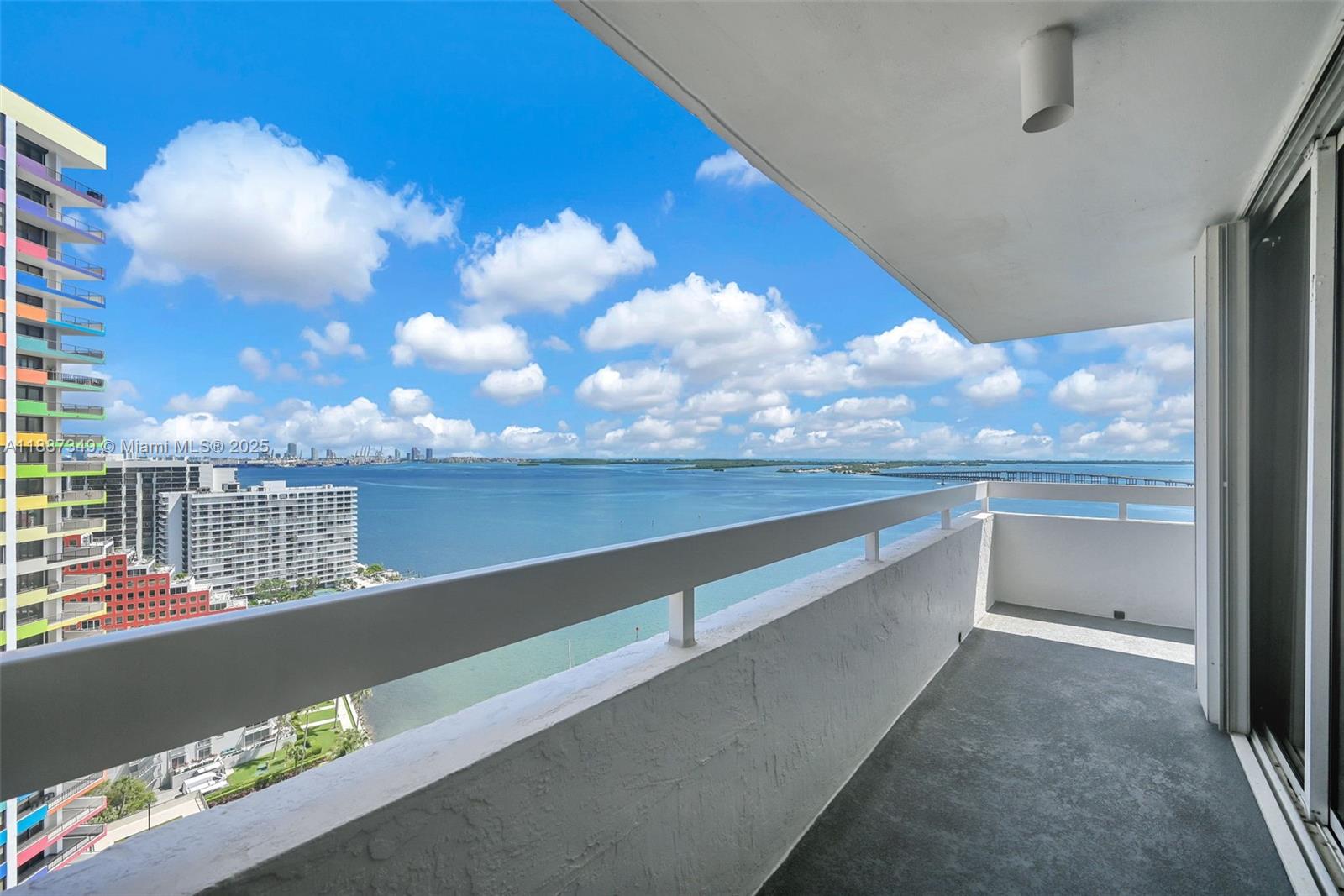 1627 Brickell Ave #2507, Miami FL 33129