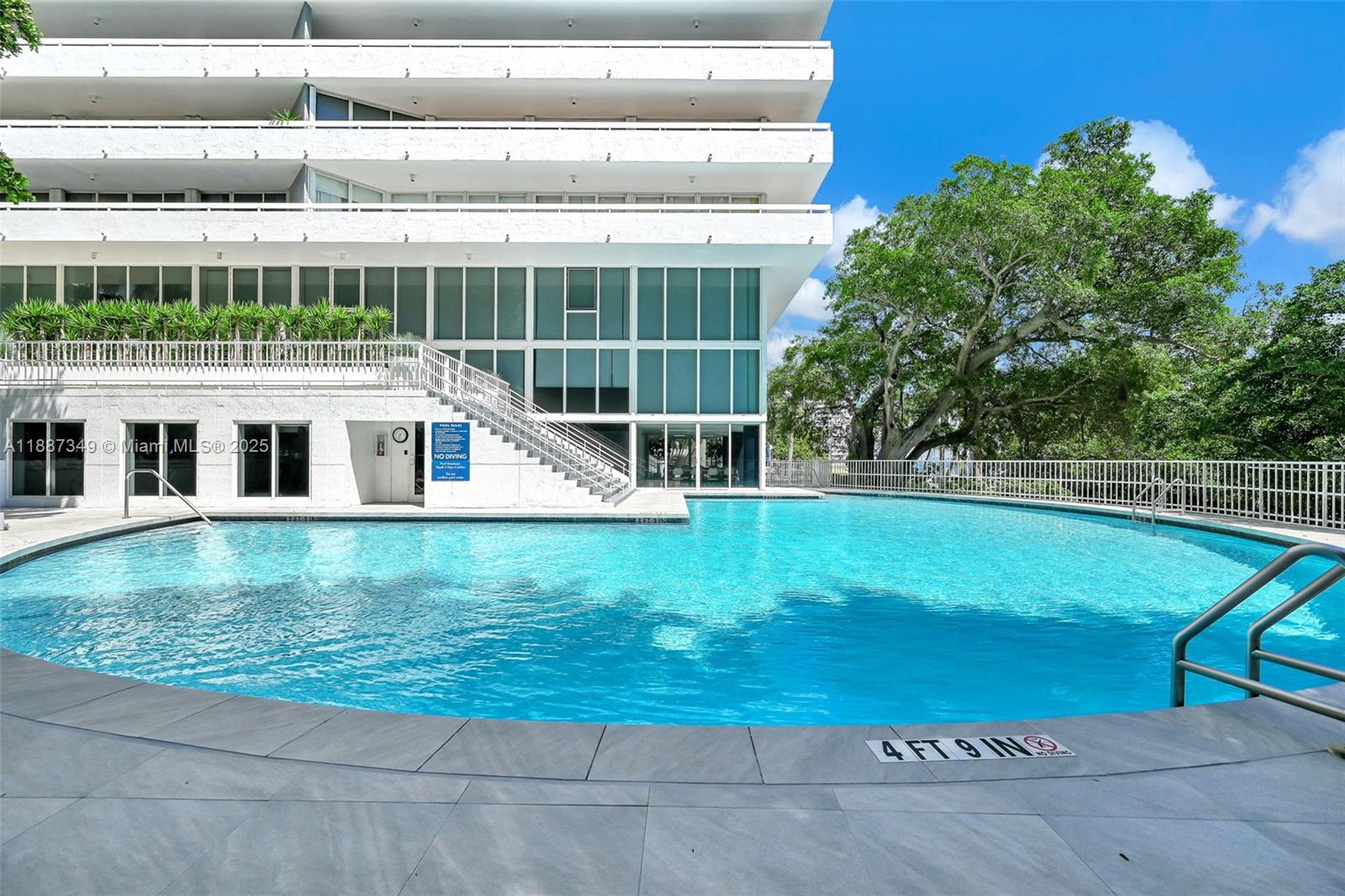1627 Brickell Ave #2507, Miami FL 33129
