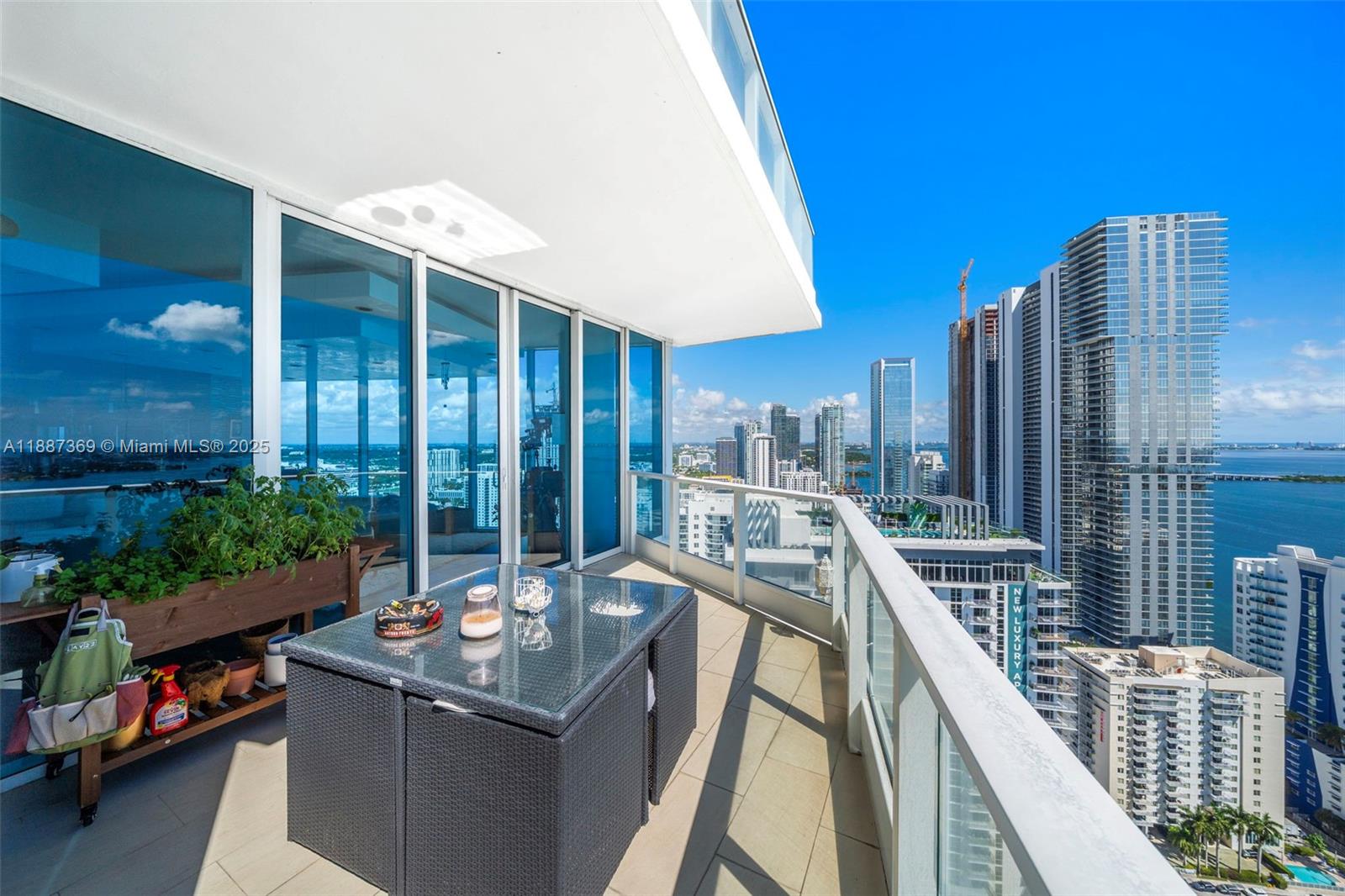 2020 N Bayshore Dr #3501, Miami FL 33137