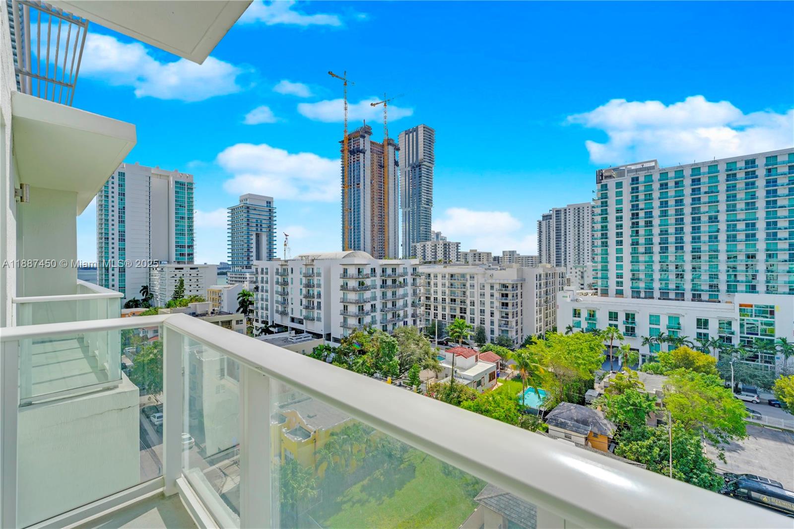 321 NE 26th St #907, Miami FL 33137