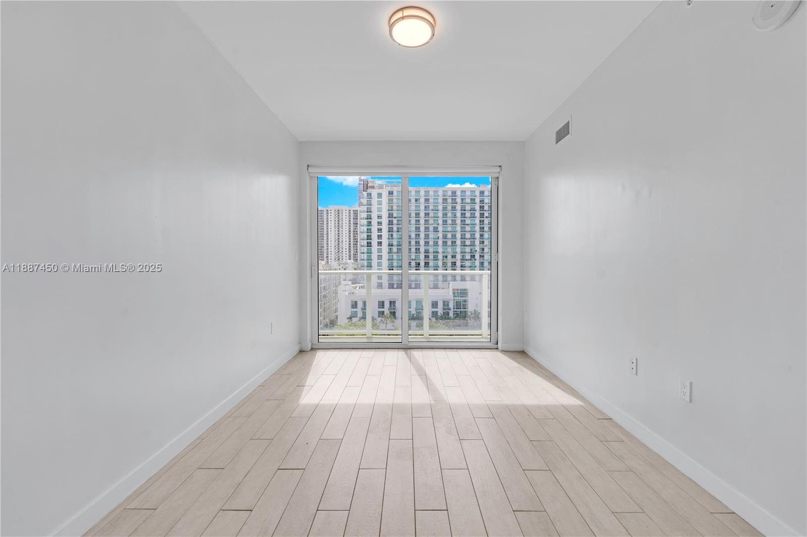 321 NE 26th St #907, Miami FL 33137