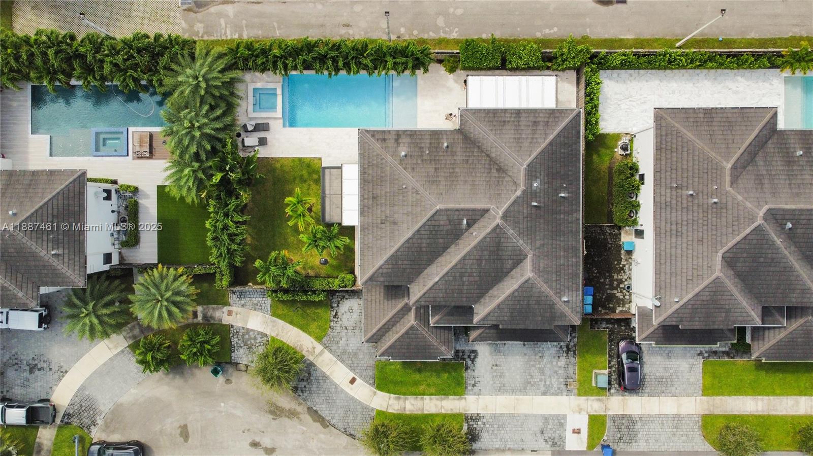 8904 SW 69th Ter, Miami FL 33173