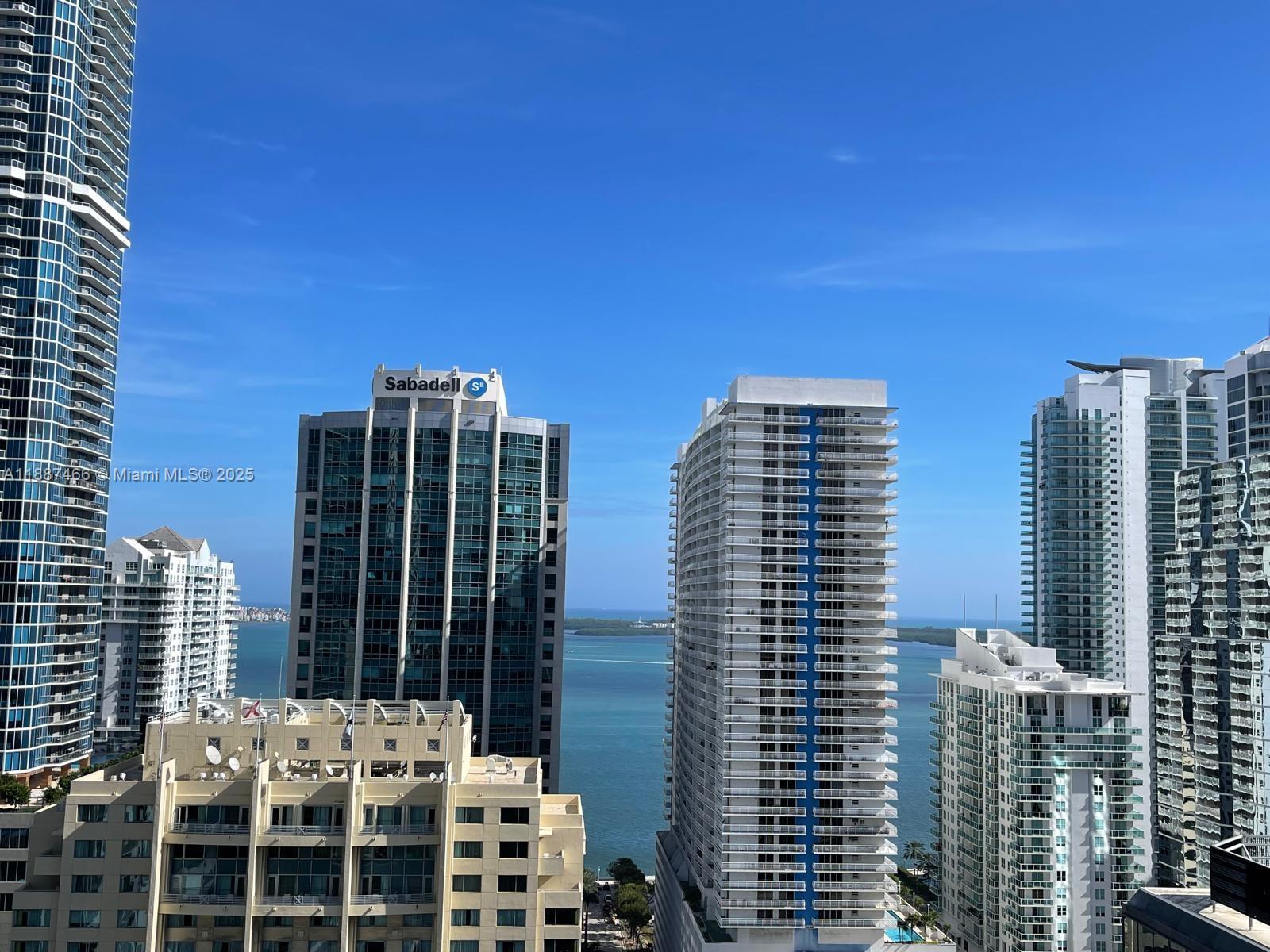 1080 Brickell Ave #2700, Miami FL 33131