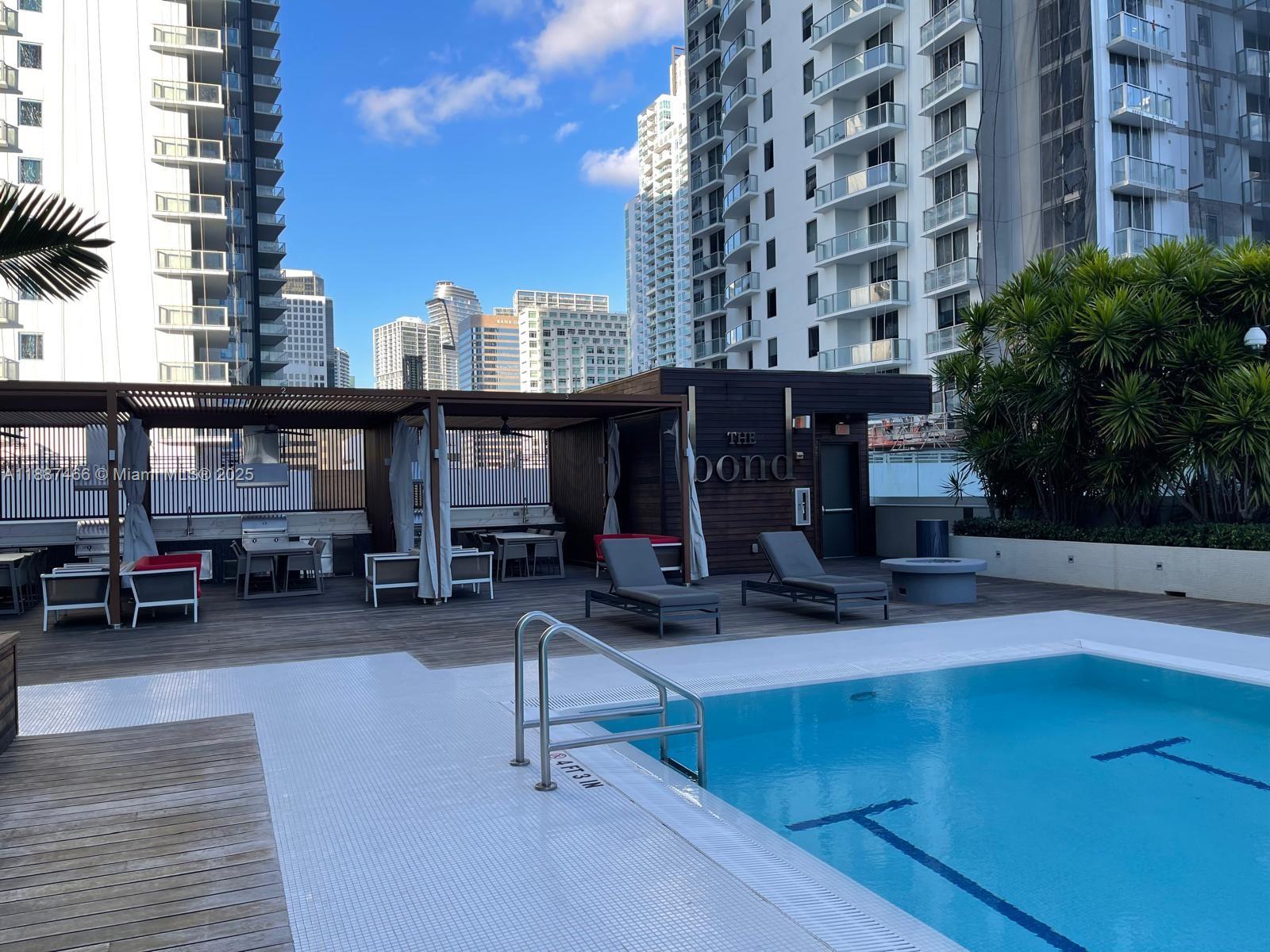 1080 Brickell Ave #2700, Miami FL 33131