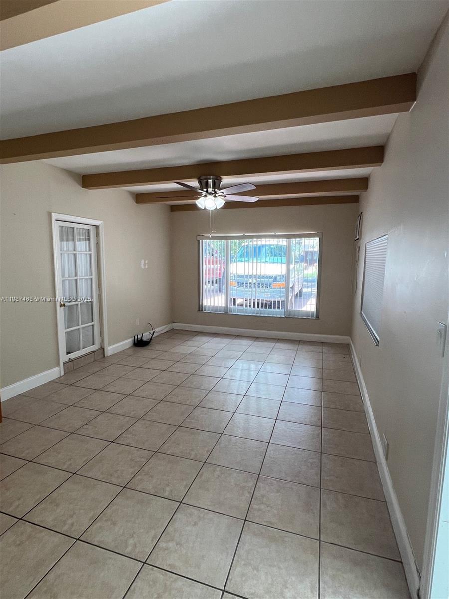 573 Palmetto Dr, Miami Springs FL 33166