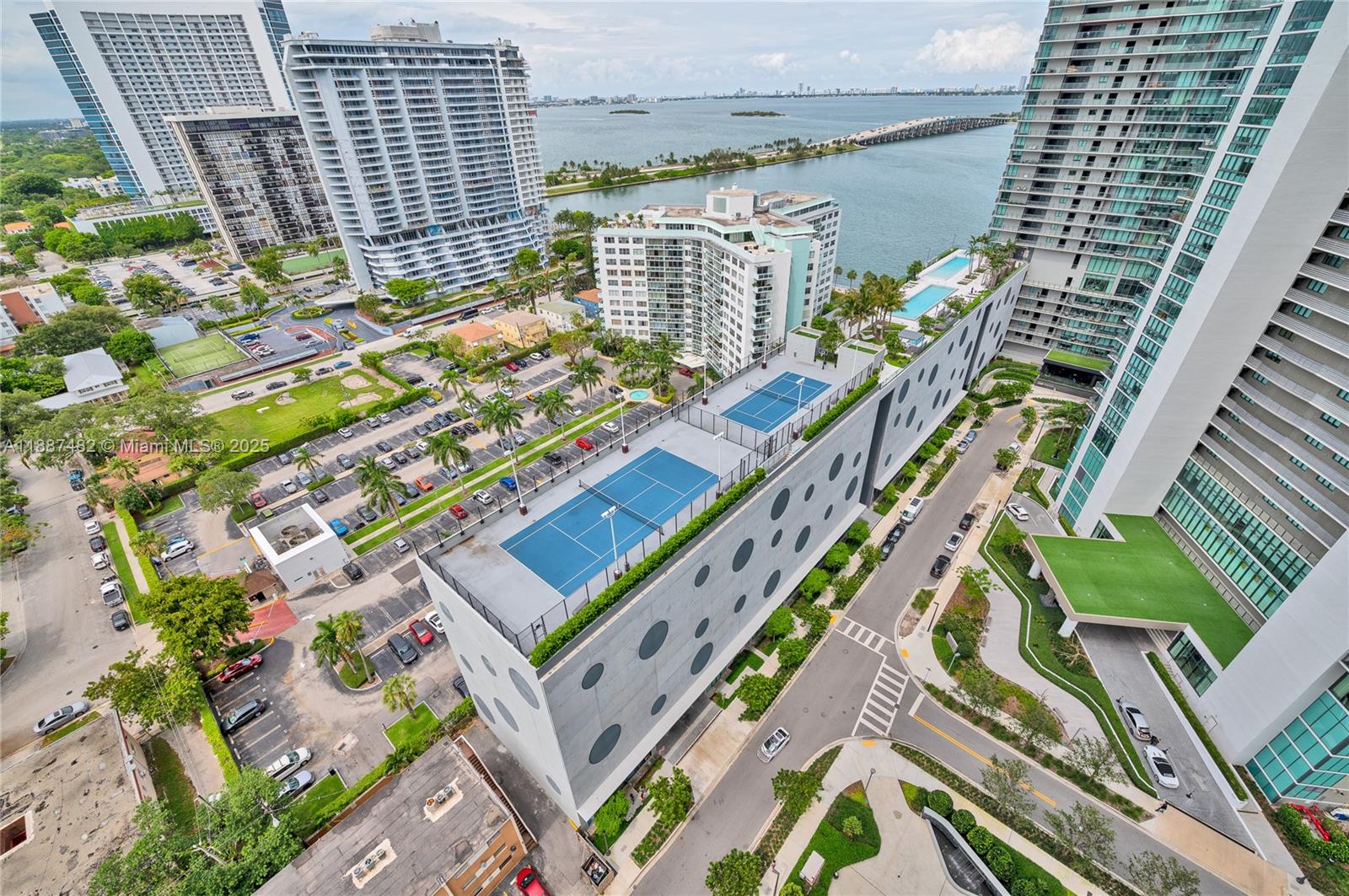 501 NE 31st St #2001, Miami FL 33137