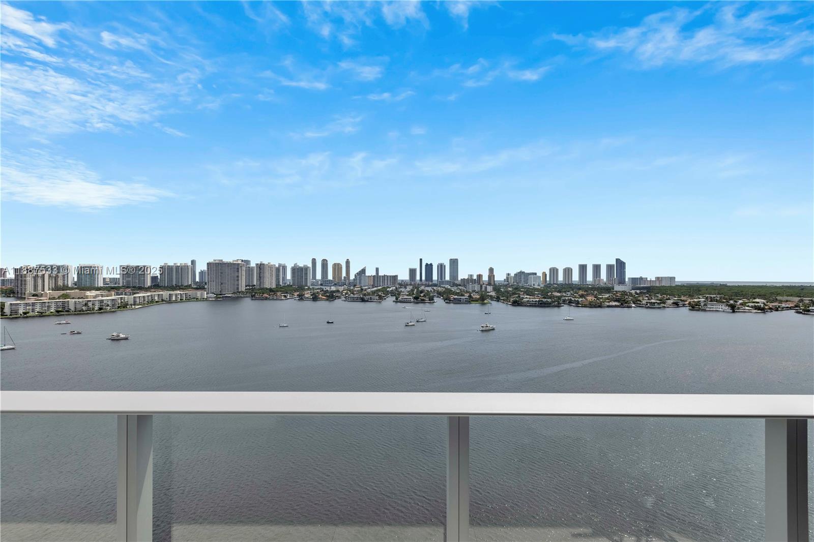 17111 Biscayne Blvd #1709, North Miami Beach FL 33160