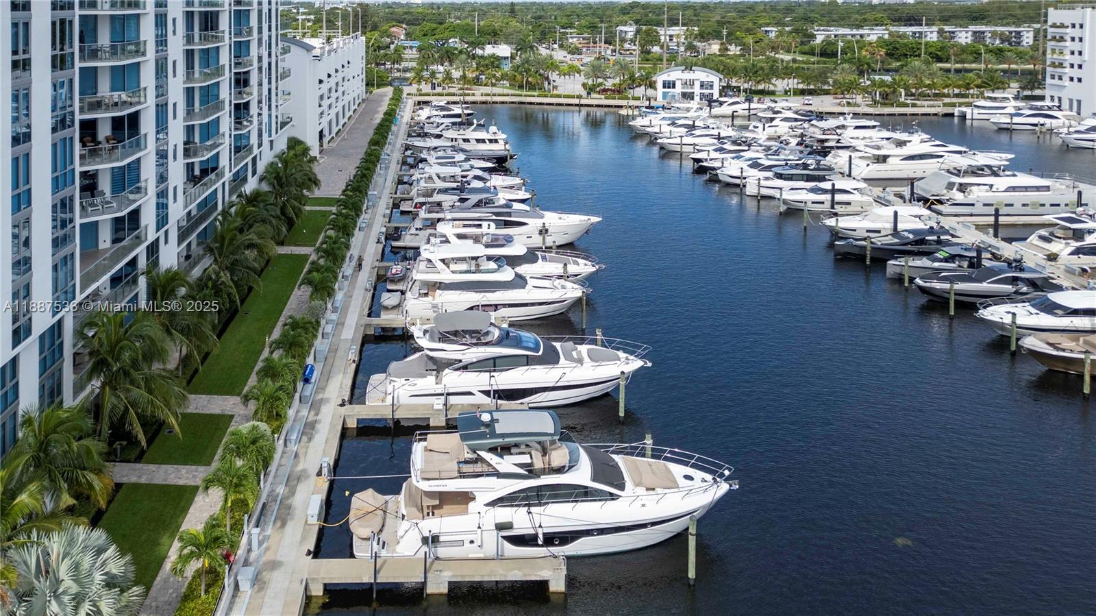 17111 Biscayne Blvd #1709, North Miami Beach FL 33160