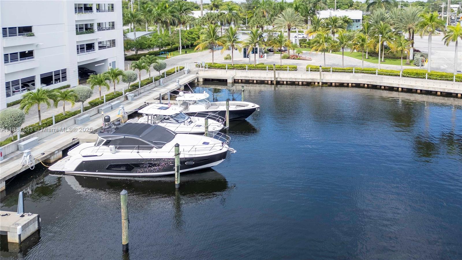 17111 Biscayne Blvd #1709, North Miami Beach FL 33160