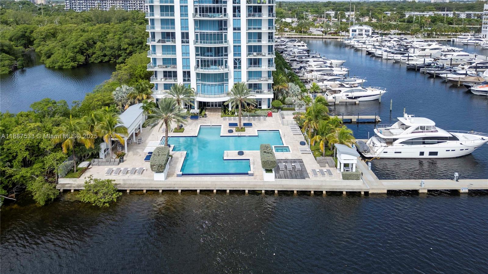 17111 Biscayne Blvd #1709, North Miami Beach FL 33160