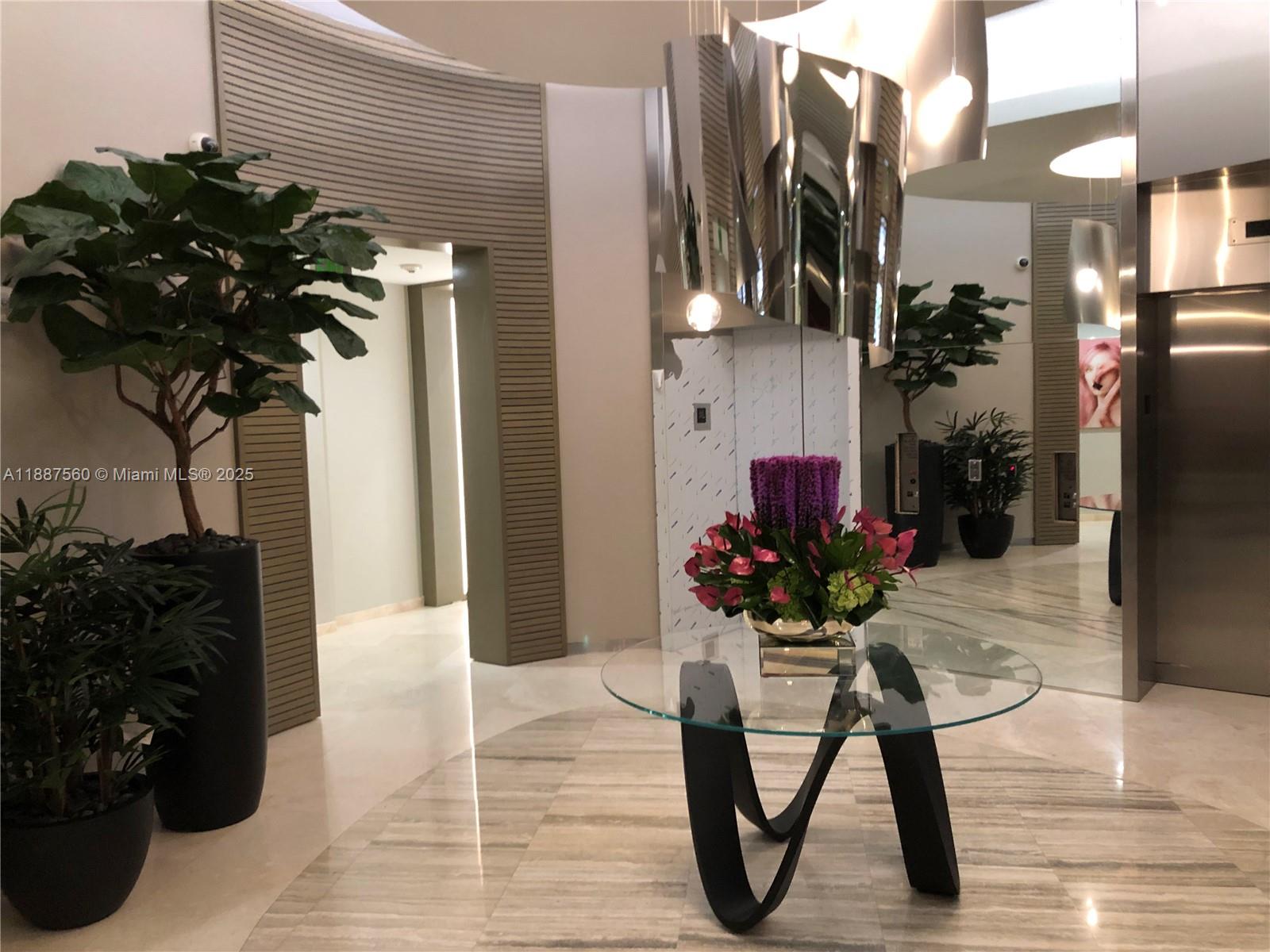 10275 Collins Ave #533, Bal Harbour FL 33154