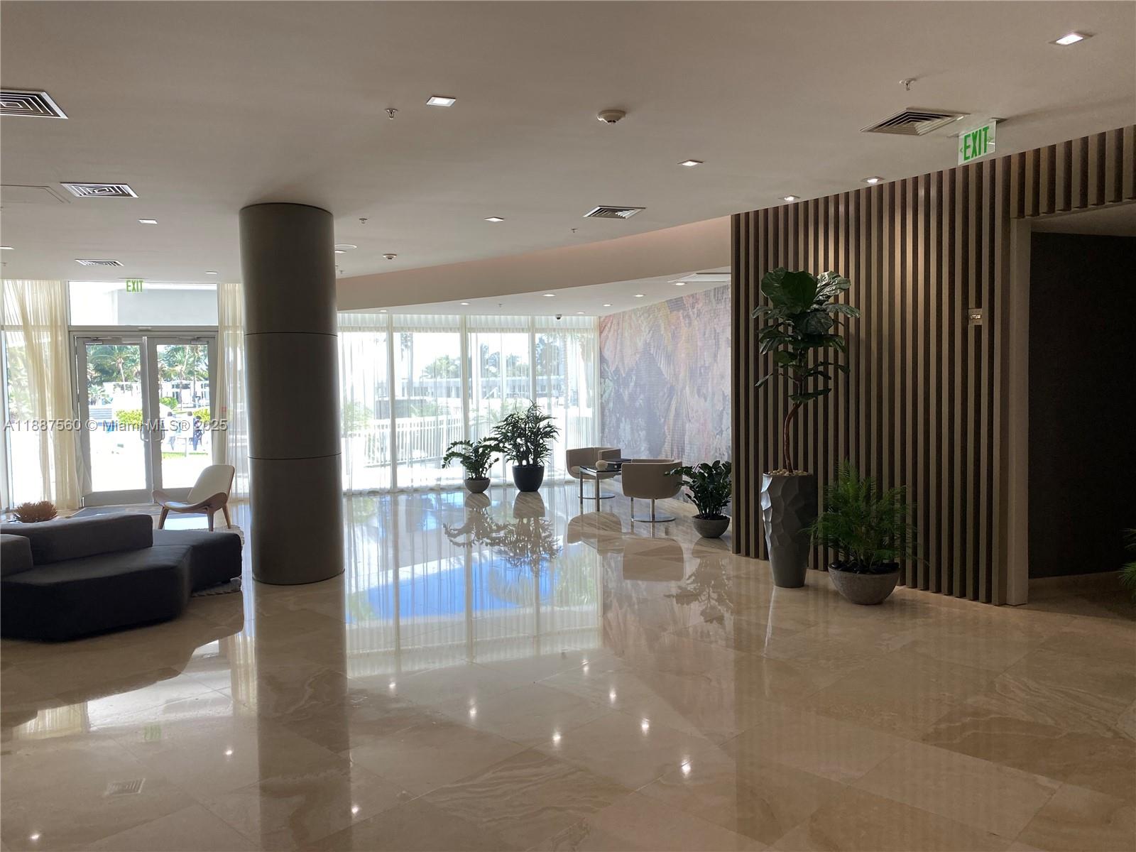 10275 Collins Ave #533, Bal Harbour FL 33154