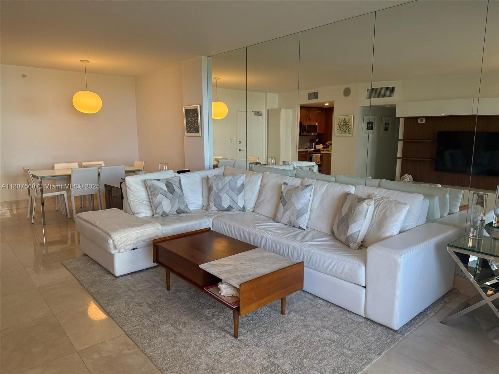 10275 Collins Ave #533, Bal Harbour FL 33154