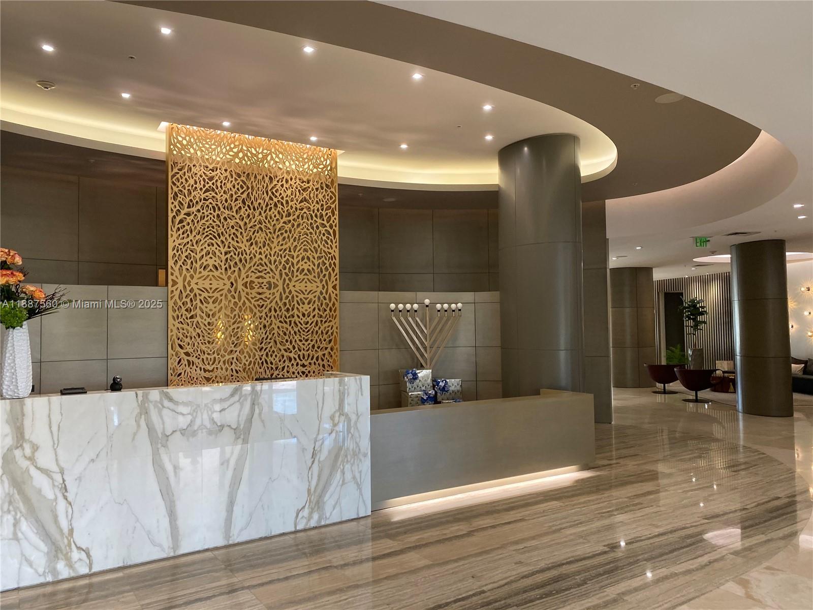 10275 Collins Ave #533, Bal Harbour FL 33154
