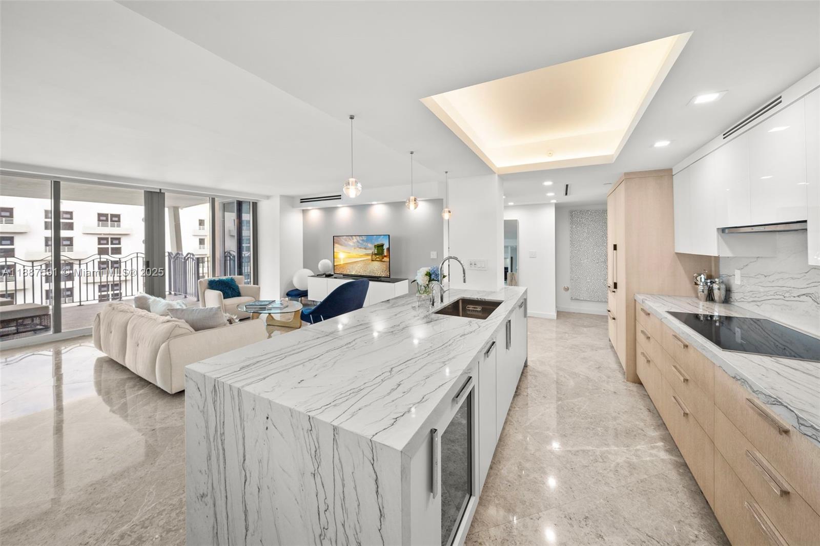 1500 Ocean Dr #UPH-5, Miami Beach FL 33139