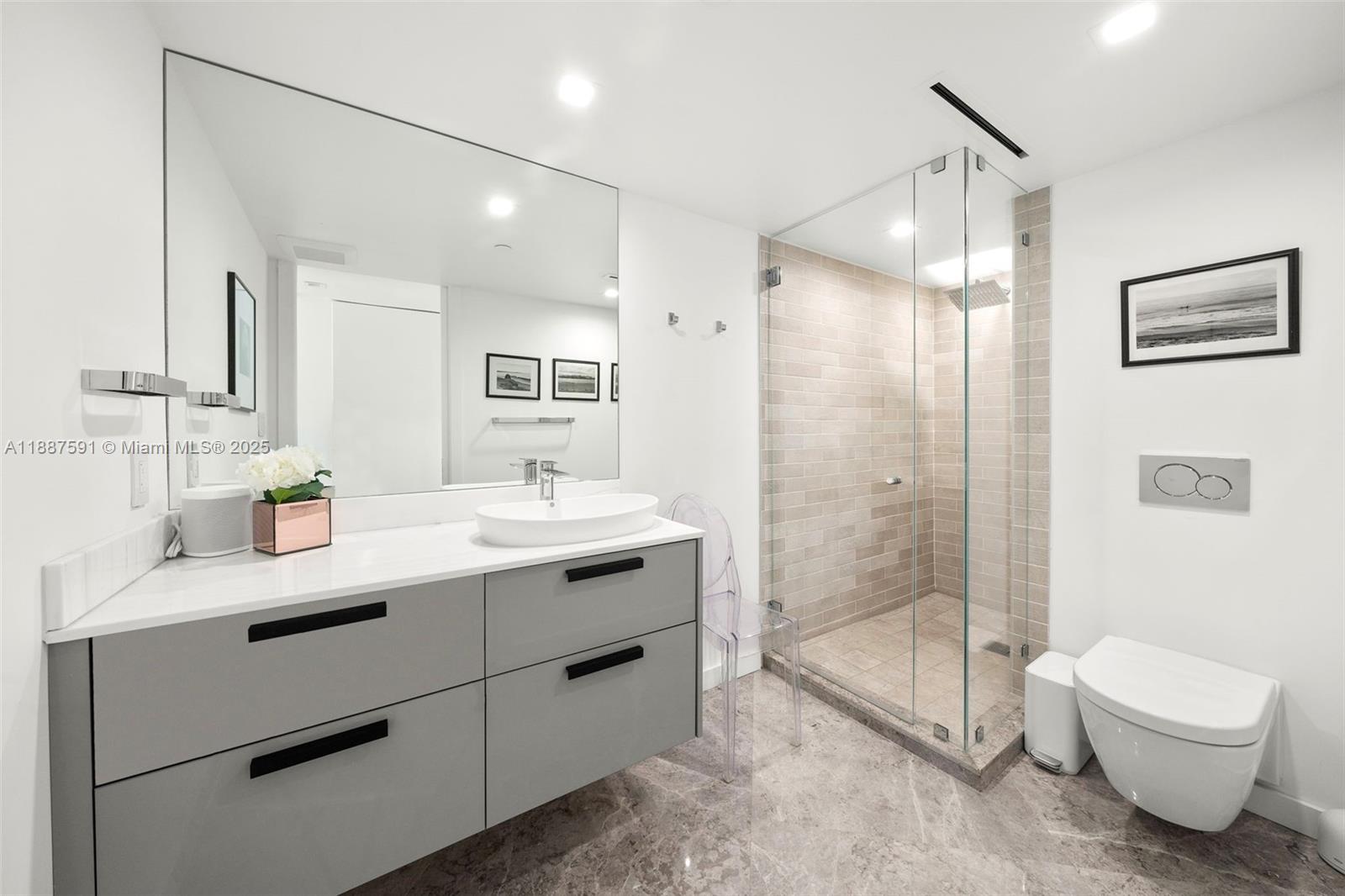 1500 Ocean Dr #UPH-5, Miami Beach FL 33139