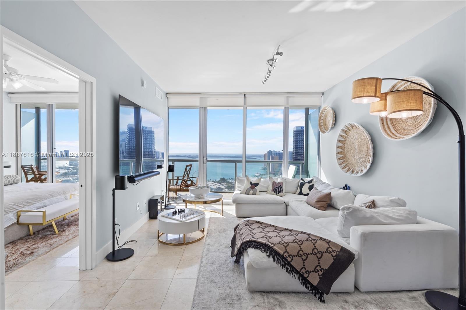 888 Biscayne Blvd #4203, Miami FL 33132