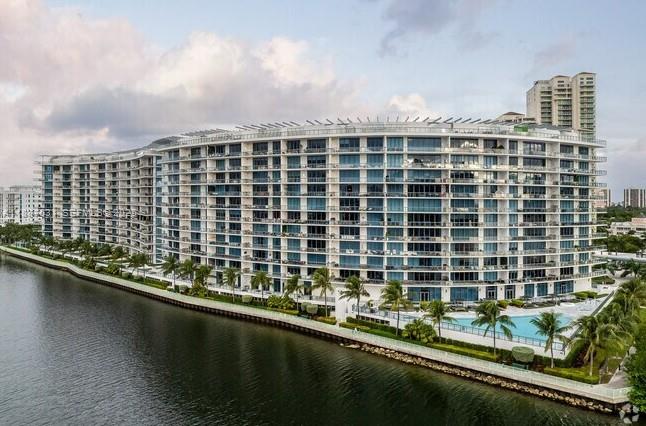 3250 NE 188th St #408, Aventura FL 33180