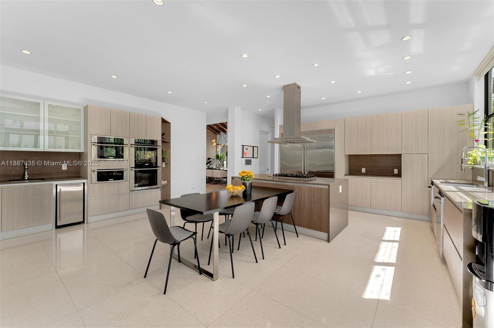 330 Caribbean Rd, Key Biscayne FL 33149