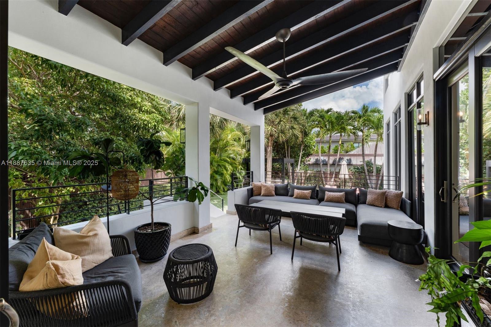 330 Caribbean Rd, Key Biscayne FL 33149