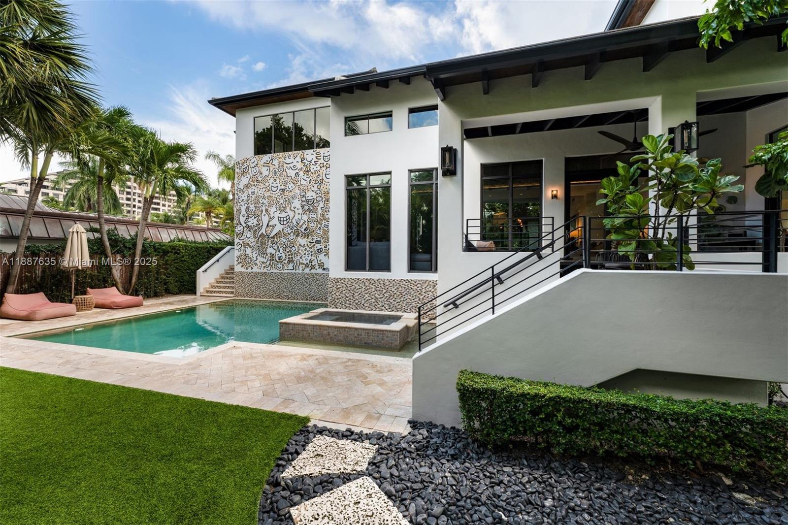 330 Caribbean Rd, Key Biscayne FL 33149