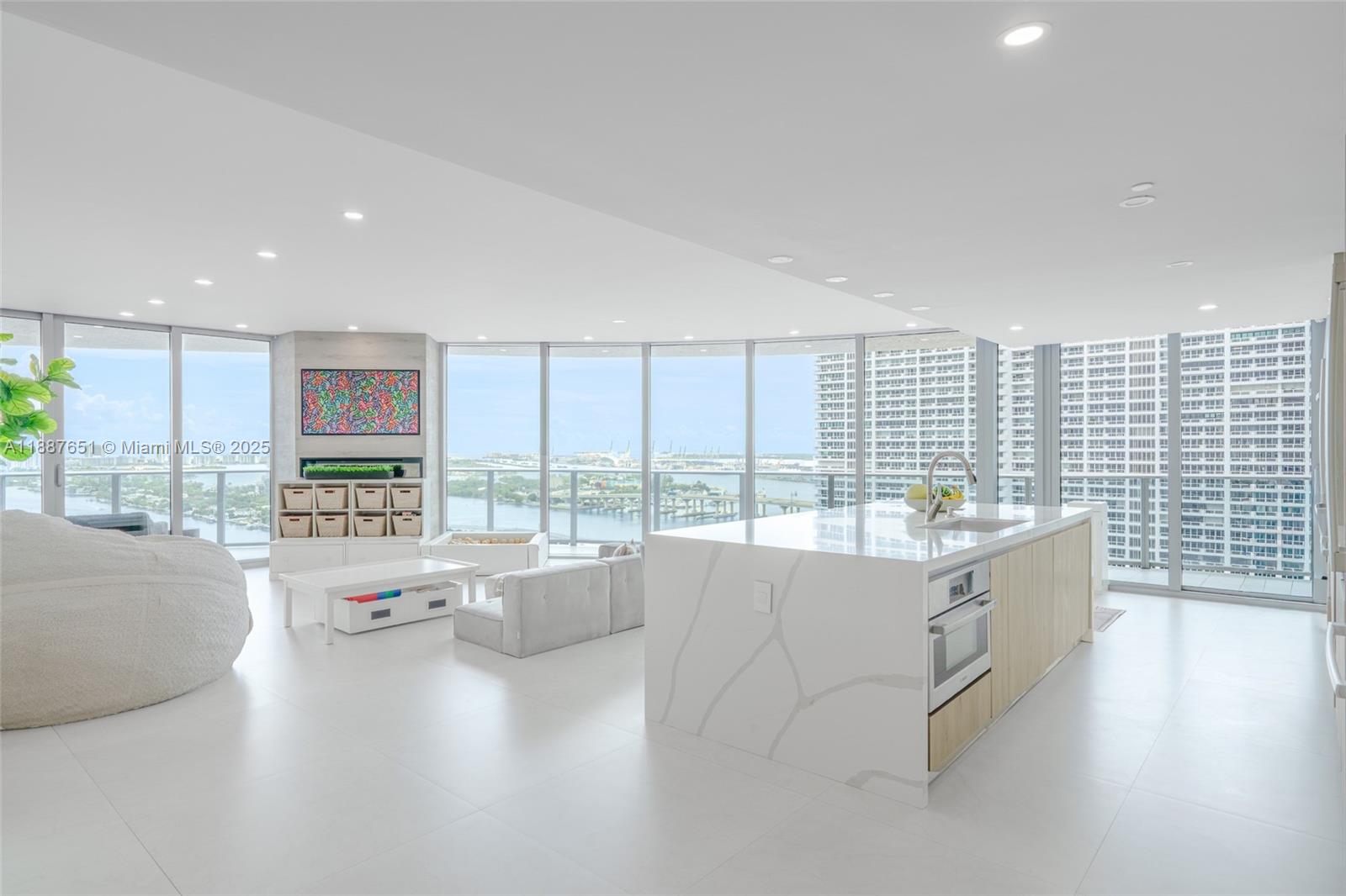 488 NE 18th St #2612/2615, Miami FL 33132